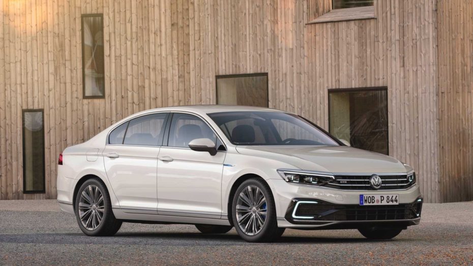 Así es el lavado de cara del Volkswagen Passat 2019: Estrena el 2.0 TDI EVO