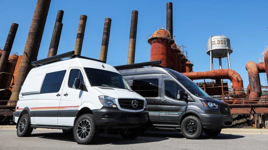 Las Mercedes-Benz Sprinter y Ford Transit ‘Mode 4×4’ se convierten en camper modulares gracias a Storyteller