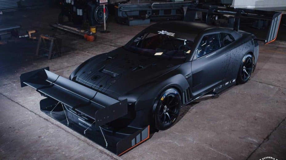 ¿Hay algo más salvaje que este Nissan GT-R de 2.200 CV con alerones masivos?