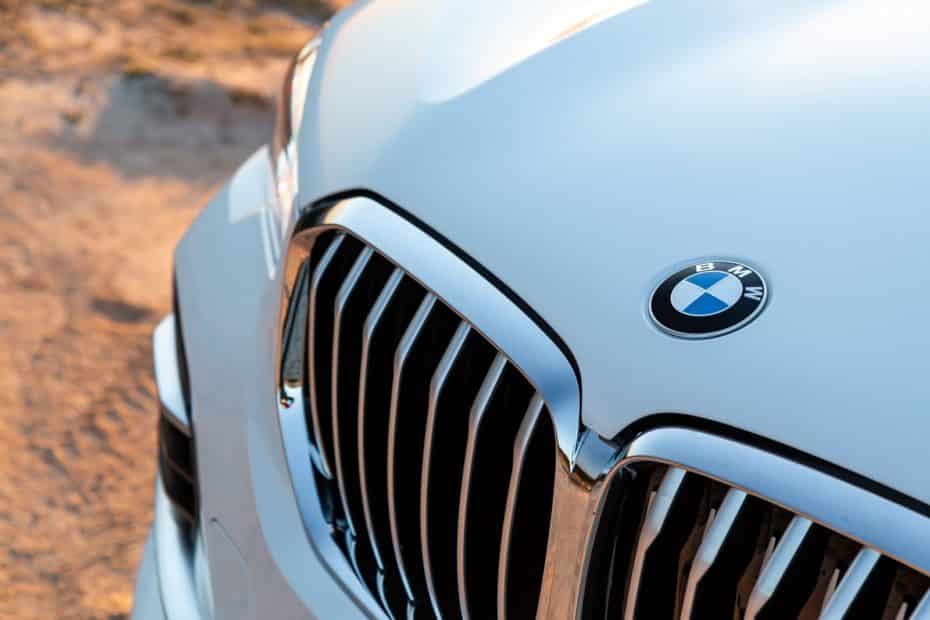 ¿Qué significa realmente el logotipo de BMW? Así ha evolucionado esta supuesta hélice