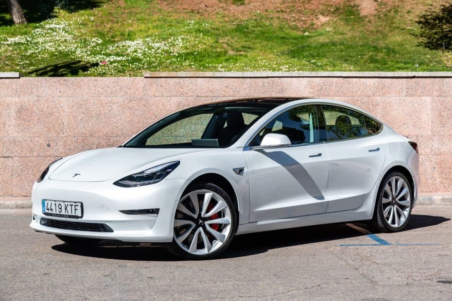 Dossier, los eléctricos más vendidos en junio: El Tesla Model 3 regresa a lo más alto