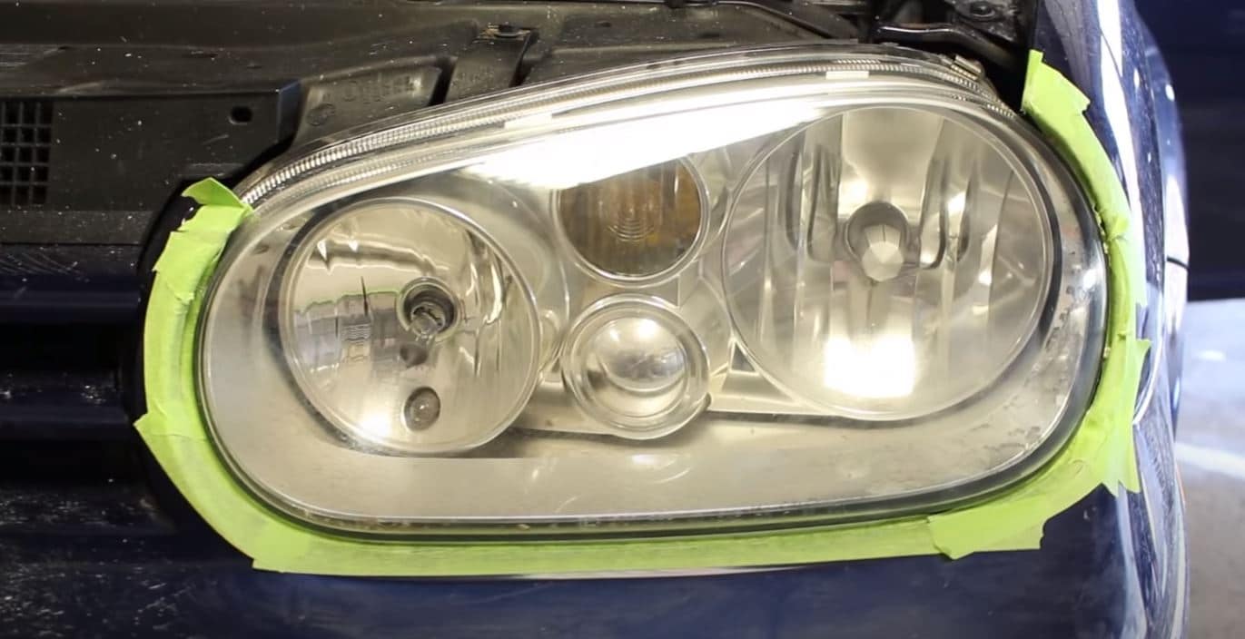 Cómo pulir faros de coche de forma fácil y barata