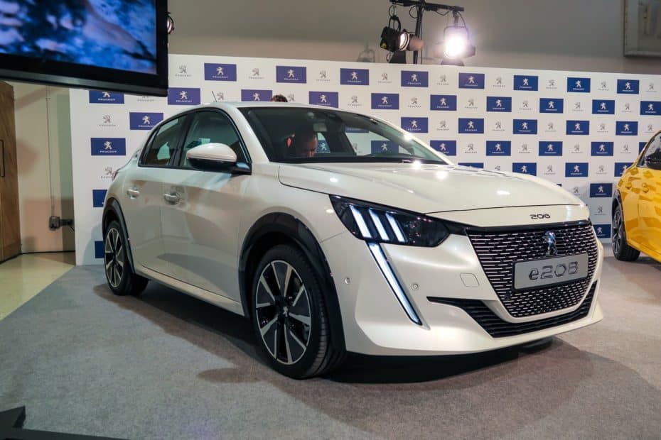 Estas son nuestras impresiones de los nuevos Peugeot 208 y e-208 tras conocerlos en primera persona