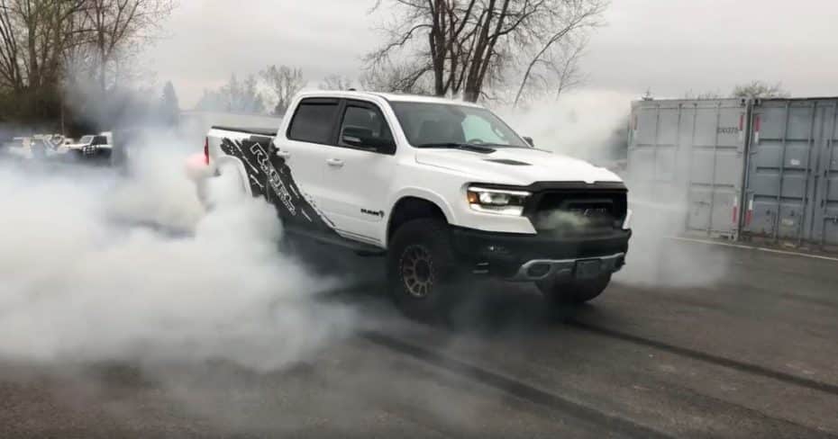 Cuando escuches este RAM Rebel 1500 TRX con 707 CV ya no ...