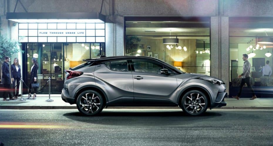 El Toyota C-HR recibirá el sistema híbrido de 2.0 litros y 180 CV: Llegará en cuestión de semanas