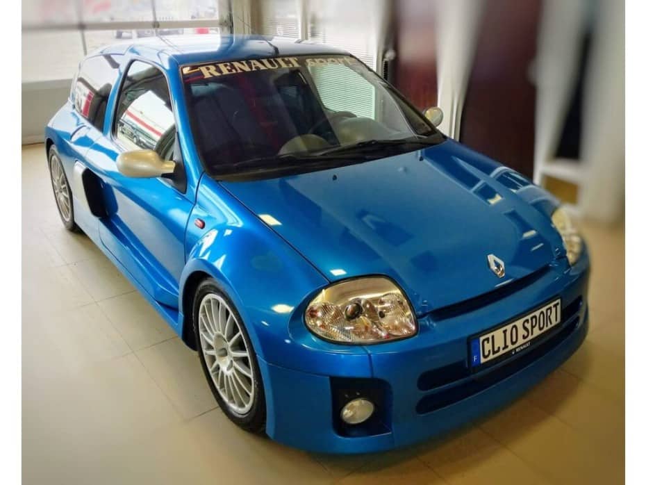 ¡Joya a la venta! Este Renault Clio V6 no es ninguna ganga, pero querrás tenerlo en el garaje