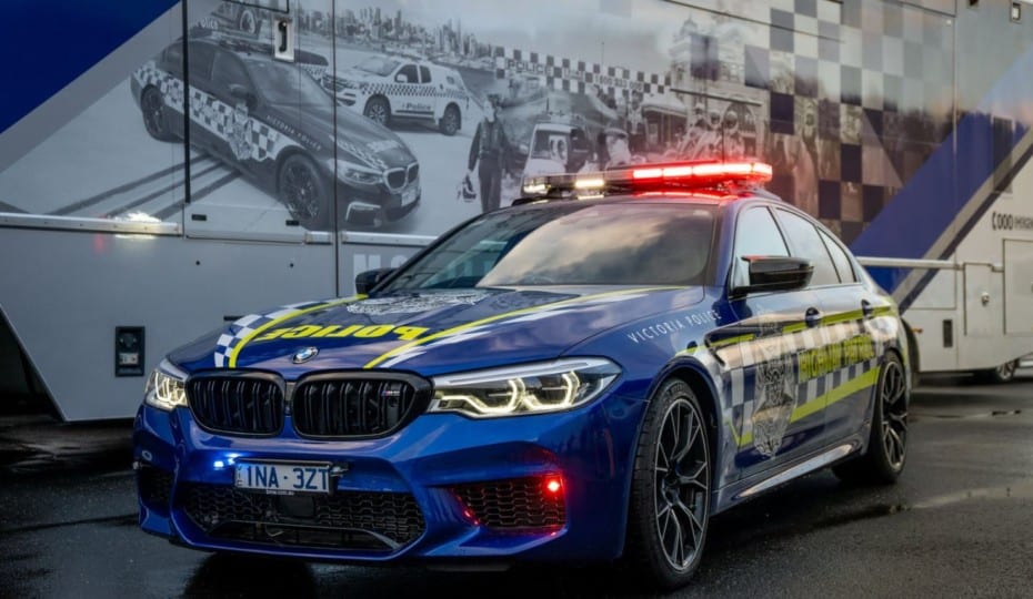Con este BMW M5 Competition de la policía no habrá paz para los malvados