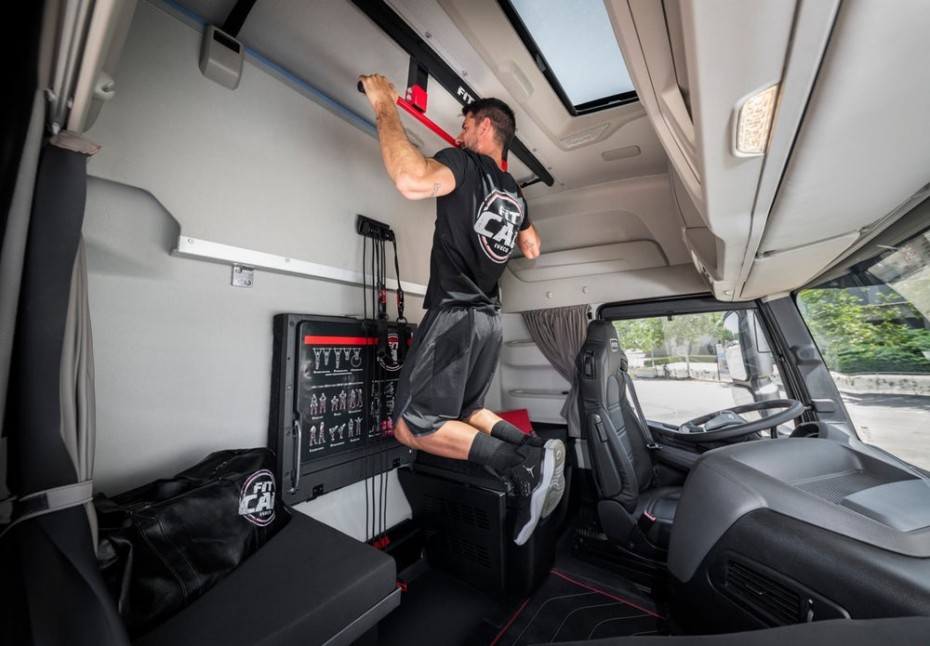 ¿Por qué Iveco ha convertido la cabina de este camión en un gimnasio?