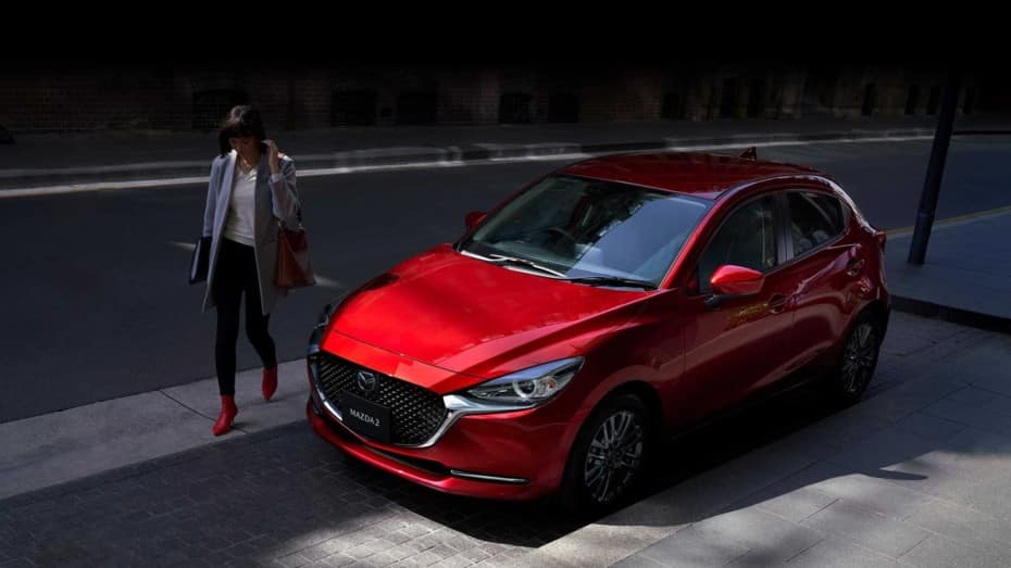 El Mazda2 se renueva de cara al próximo año: Más tecnología y sutiles retoques estéticos