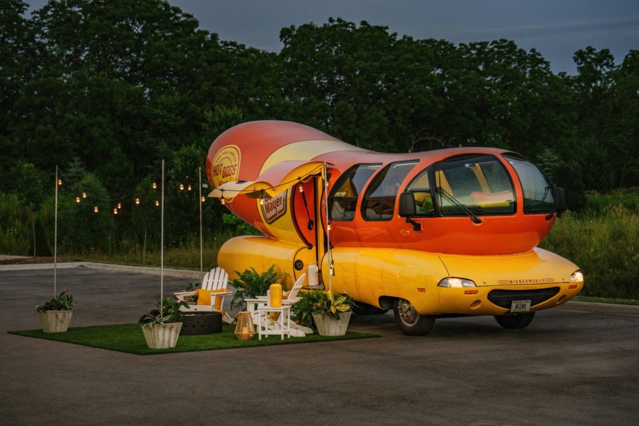 La salchicha móvil de Oscar Mayer se convierte en una camper que puedes reservar en Airbnb