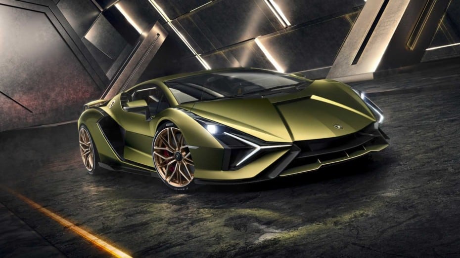 ¡Oficial! Lamborghini Siàn: El primer deportivo híbrido de la marca es el más potente de su historia