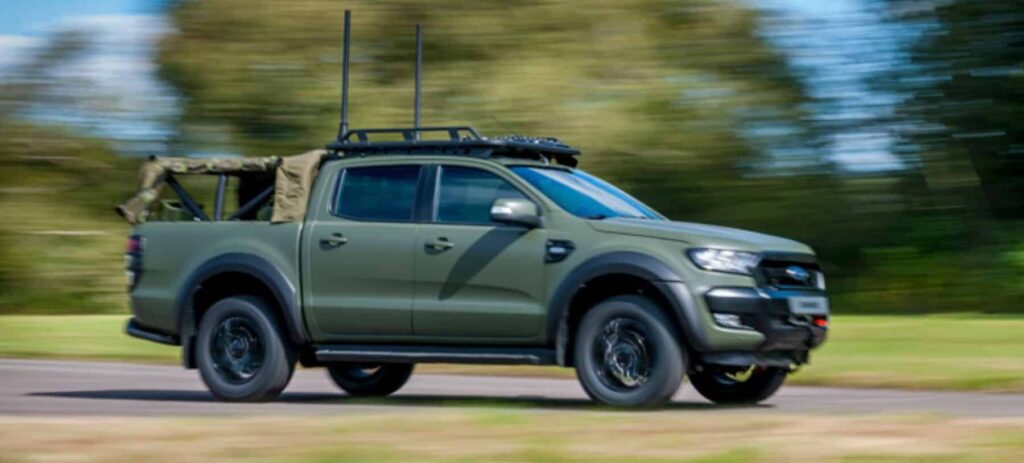 Así es la versión militariazada del Ford Ranger: Blindajes y algunas ...