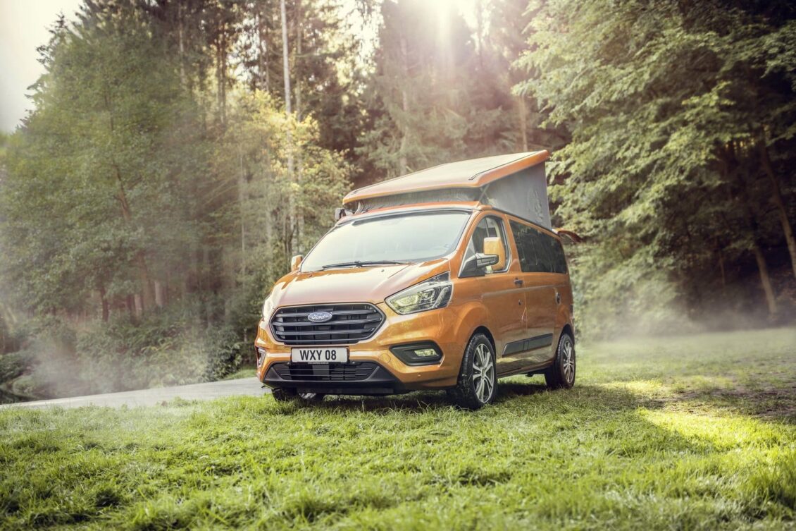 Novedades para las Ford Transit Custom Nugget: Módem 4G y motorizaciones con pegatina ECO