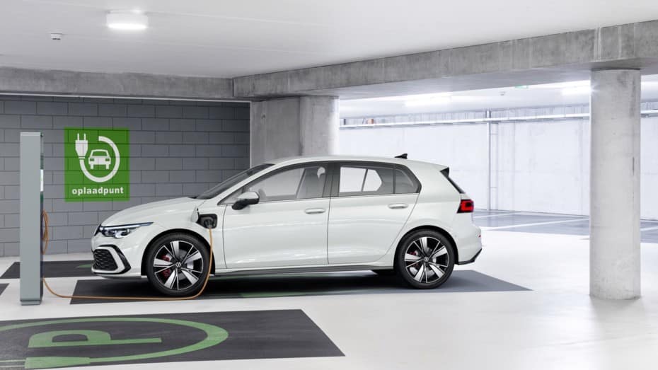 ¡Oficial!: Así es el nuevo Volkswagen Golf GTE de 245 CV