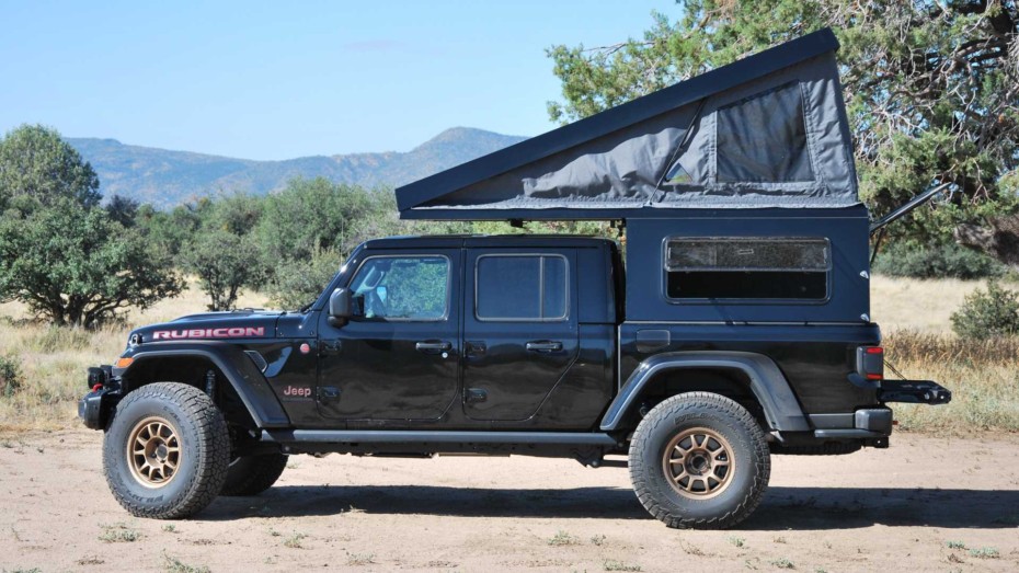 Este Jeep Gladiator AT Summit Habitat es la camper todoterreno definitiva