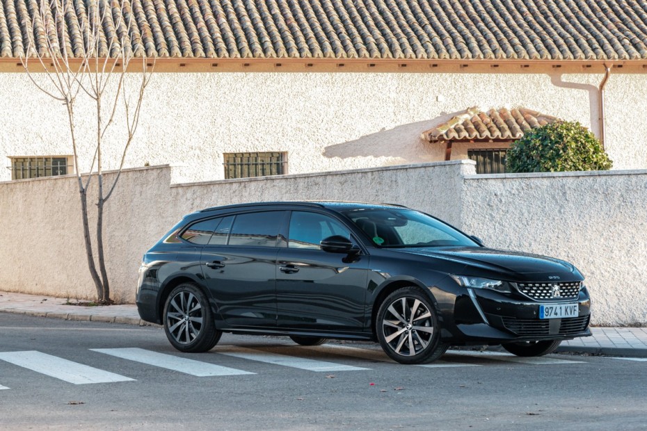 Prueba Peugeot 508 SW GT Line PureTech 180 EAT8: Uno de los familiares más ágiles y atractivos