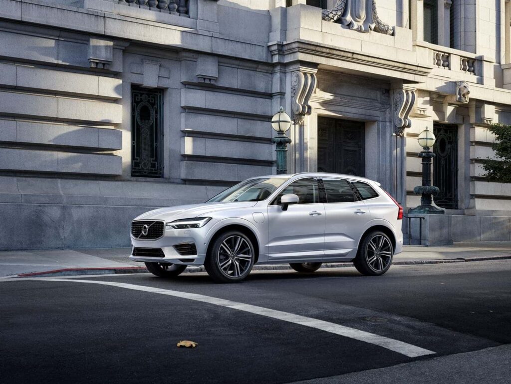 Volvo desarrollará con Geely motores híbridos y de combustión para ...