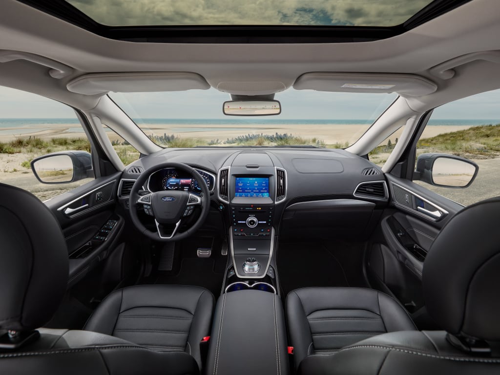 Marketing of the Ford Galaxy 2.5 Hybrid begins