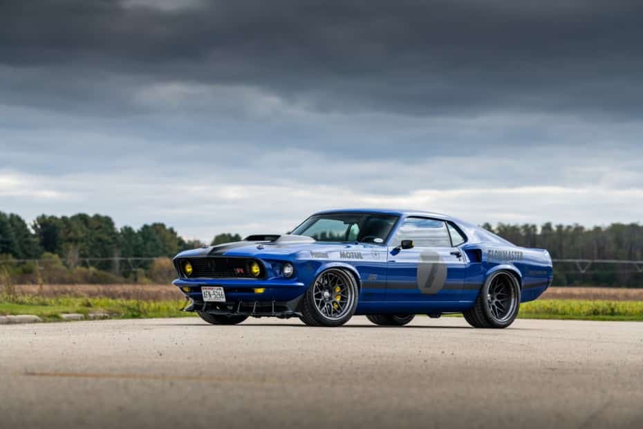 Este Ford Mustang Mach 1 de 1969 tiene un corazón V8 atmosférico con más de 700 CV