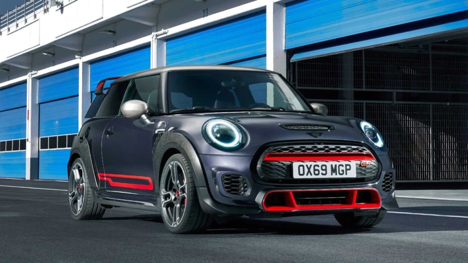 El MINI John Cooper Works GP ya tiene precio en España: Corre, que solo llegarán 100