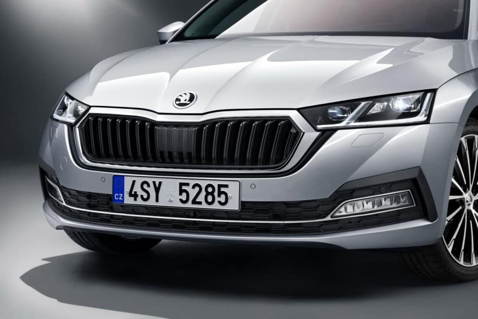 Aquí tienes 87 imágenes del nuevo Skoda Octavia para que no te pierdas ni un solo detalle