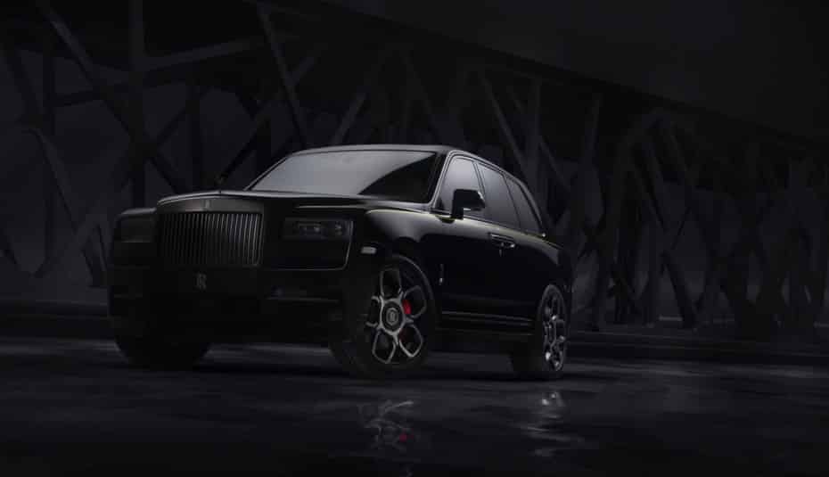 ¡Todo al negro!: Así es el Rolls-Royce Cullinan Black Badge