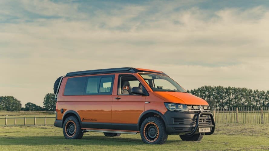 Este Volkswagen T6 Expedition 4×4 camper está listo para la aventura