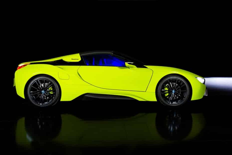 BMW i8 Roadster LimeLight Edition: Exclusivo y sostenible a partes iguales