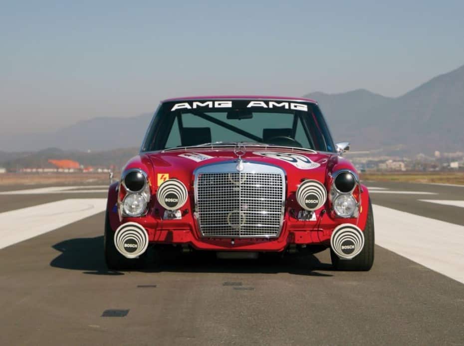 Puedes hacerte con esta unidad del Mercedes-Benz 300 SEL ‘Red Pig’: ¡Impecable y con 800 km!