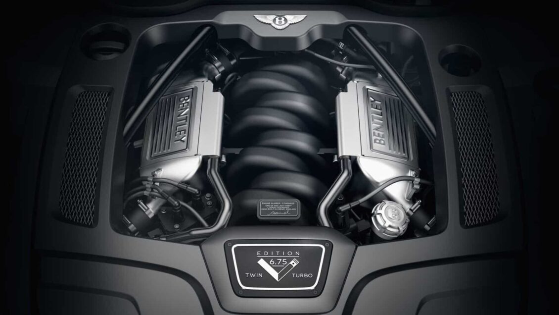 Punto y final a la producción del motor V8 de 6.75 litros de Bentley 61 años después