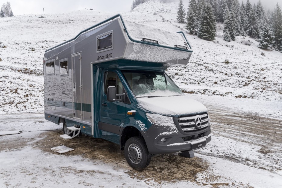 Este Mercedes-Benz Sprinter es una de las autocaravanas inteligentes más robustas del mundo