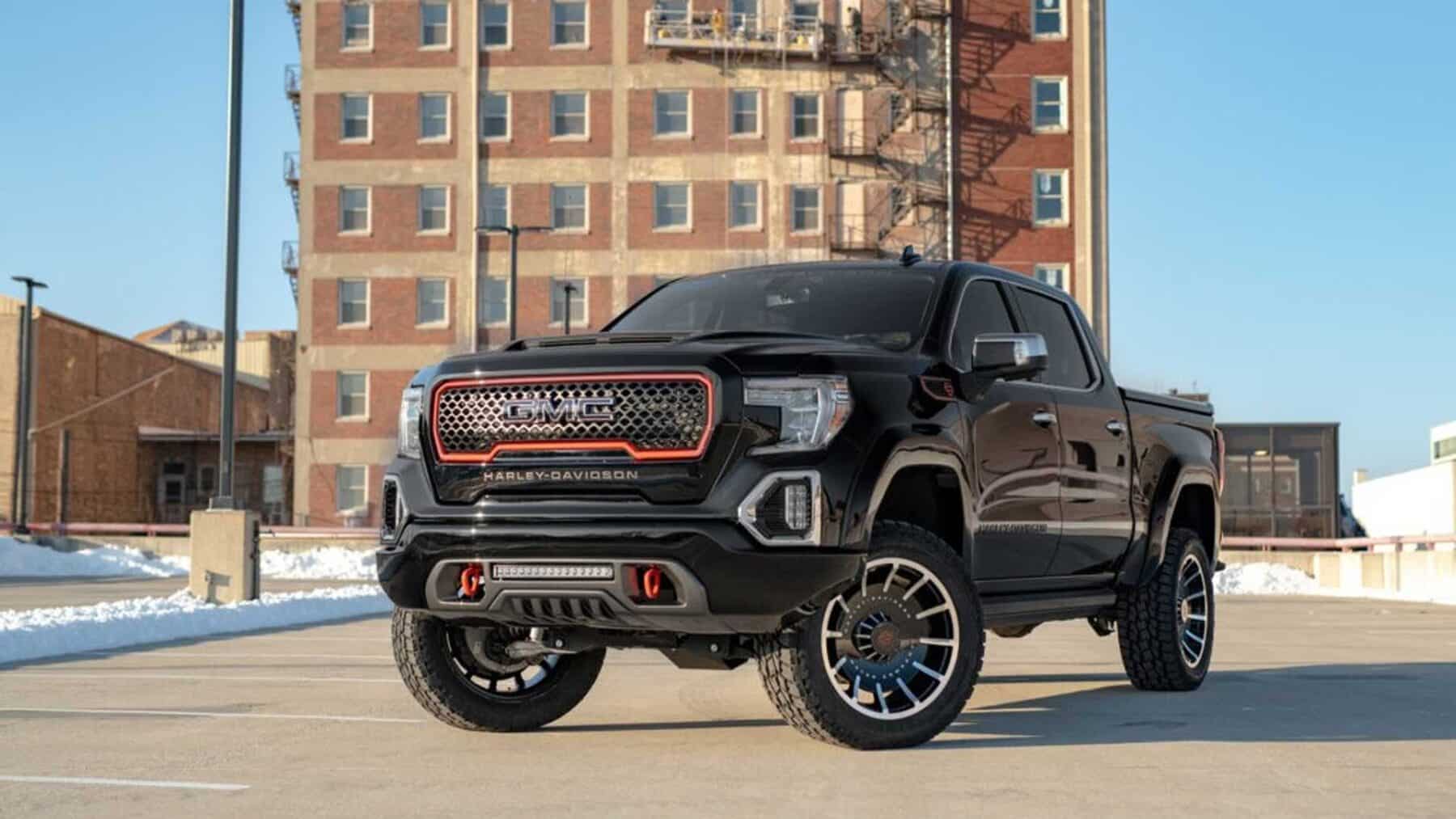 Si Hennessey y Harley Davidson dan vida a un GMC Sierra, el resultado