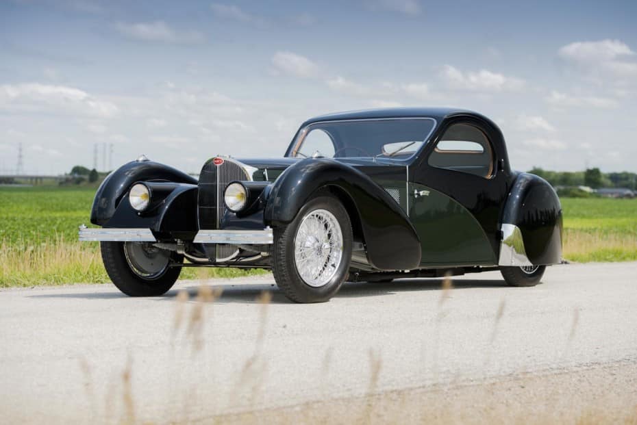 Si quieres, ahora puedes hacerte con este Bugatti Type 57SC Atalante en una «venta privada»