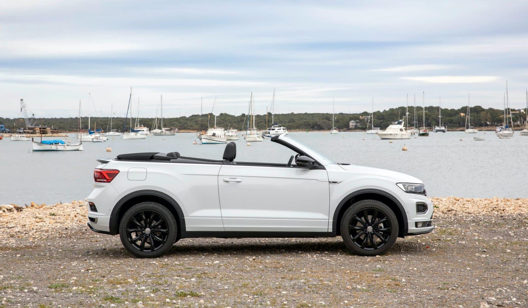 Which Volkswagen T-Roc is the public's favorite? Here the data by engines