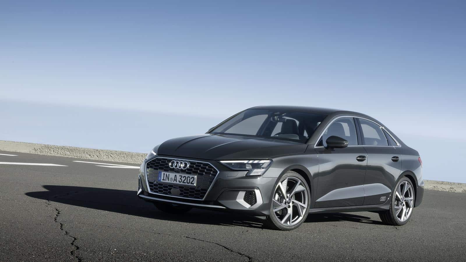 [Imagen: Audi-A3-Sedan-2020-31.jpg]