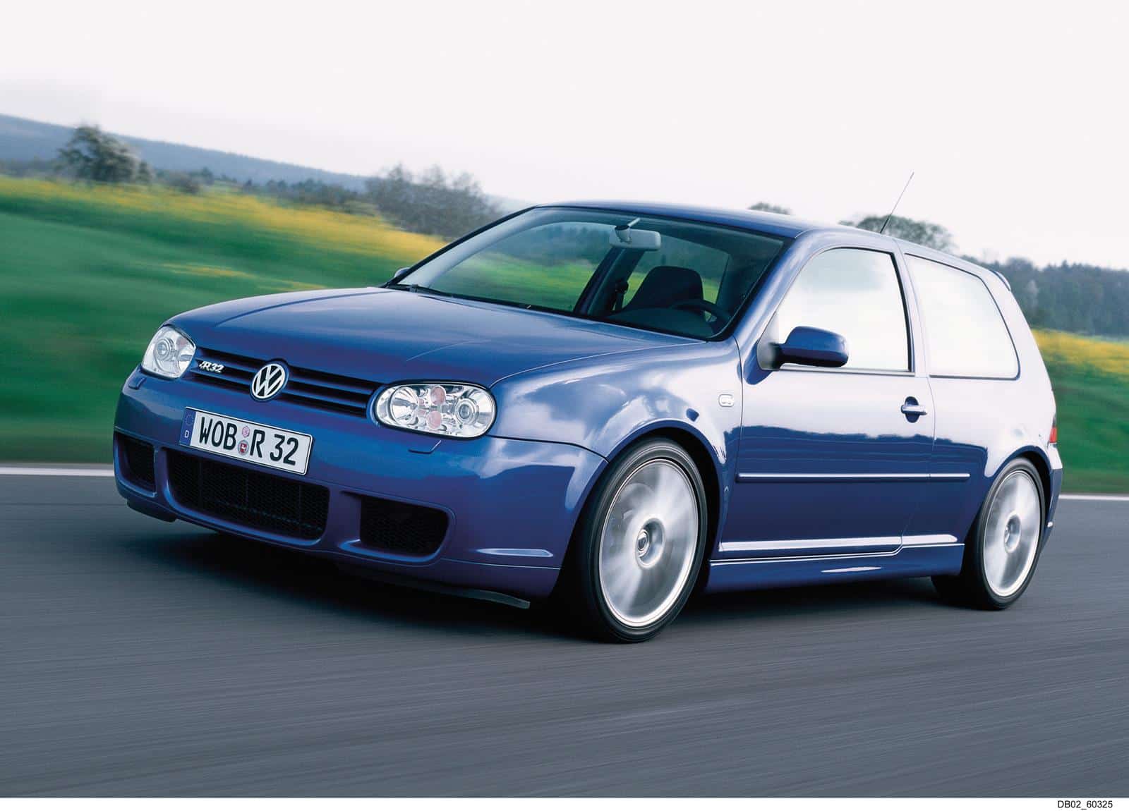 Mucama dólar estadounidense Oceano Golf R32 Mk4 o cuando Volkswagen decidió vestir a su compacto con ropa de Audi Mucama dólar estadounidense Oceano Golf R32 Mk4 o cuando Volkswagen decidió vestir a su compacto con ropa de Audi