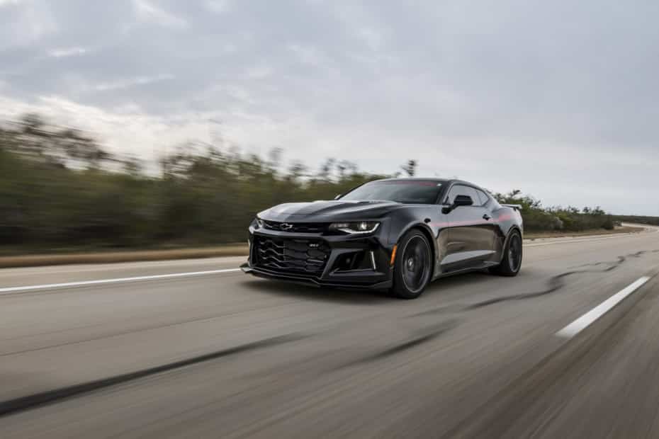 Hennessey ha sacado a pasear su Camaro ZL1 ‘The Exorcist’: 1.000 CV cabalgando desbocados