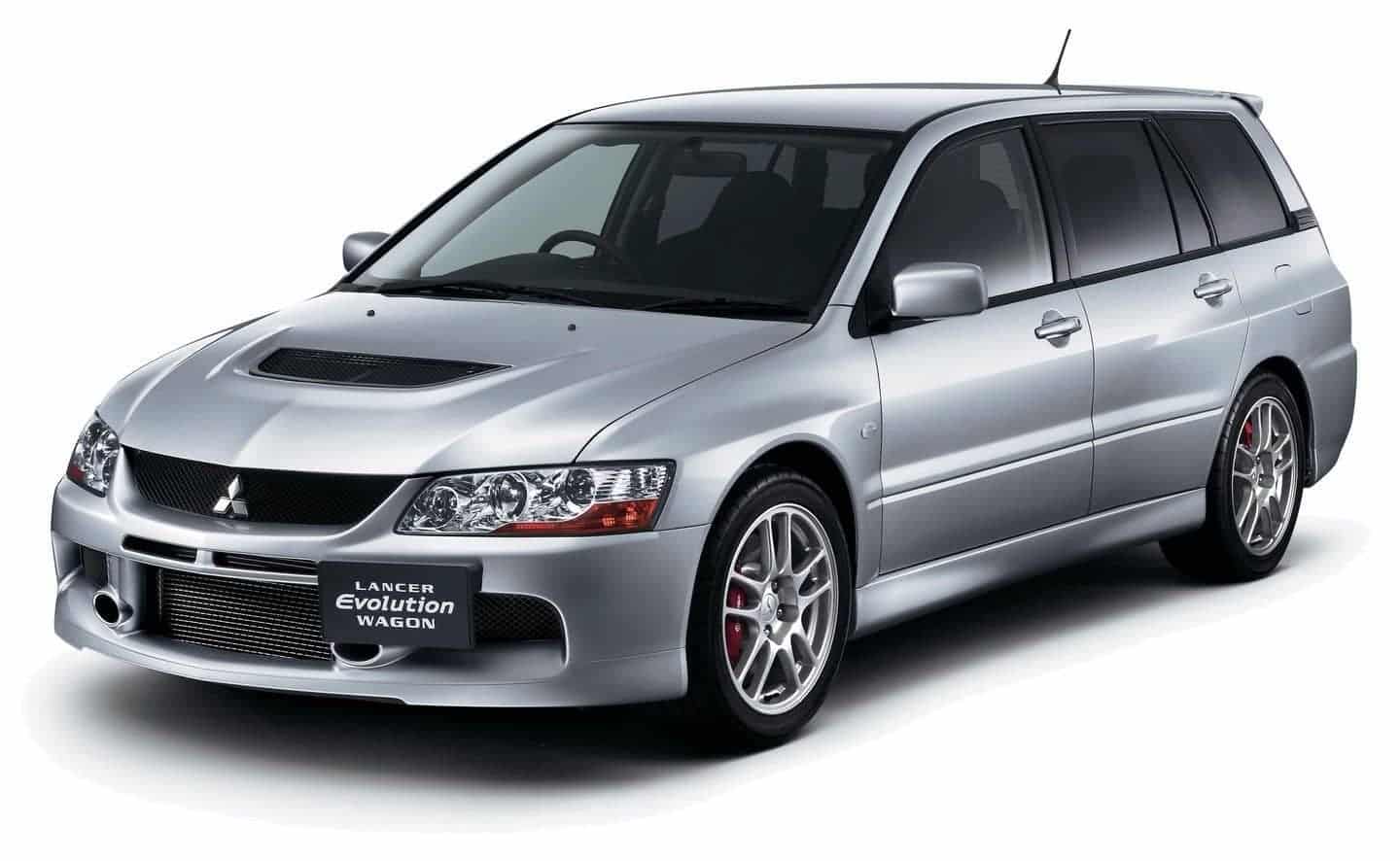 Mitsubishi Lancer Evolution Wagon Familia y EVO unidos de