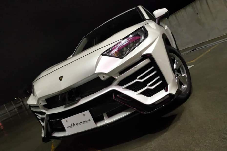 «Convertir» un Toyota RAV4 en un Lamborghini Urus es posible gracias a este kit de carrocería…