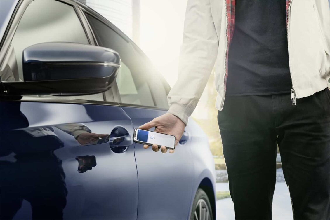 Llevar la llave de tu coche en el móvil o reloj inteligente: BMW da el paso