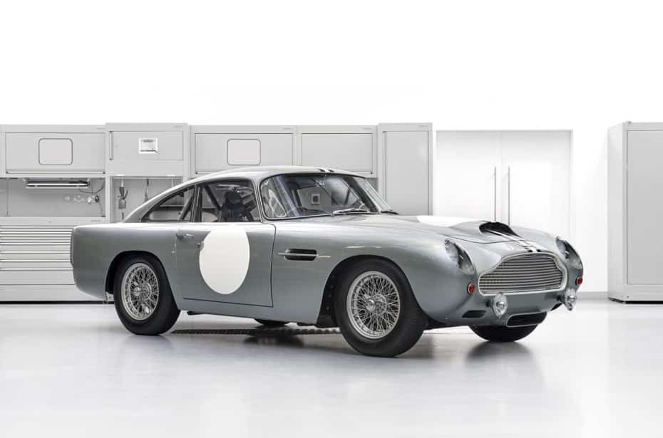 Así es la primera unidad del Aston Martin DB4 GT Continuation