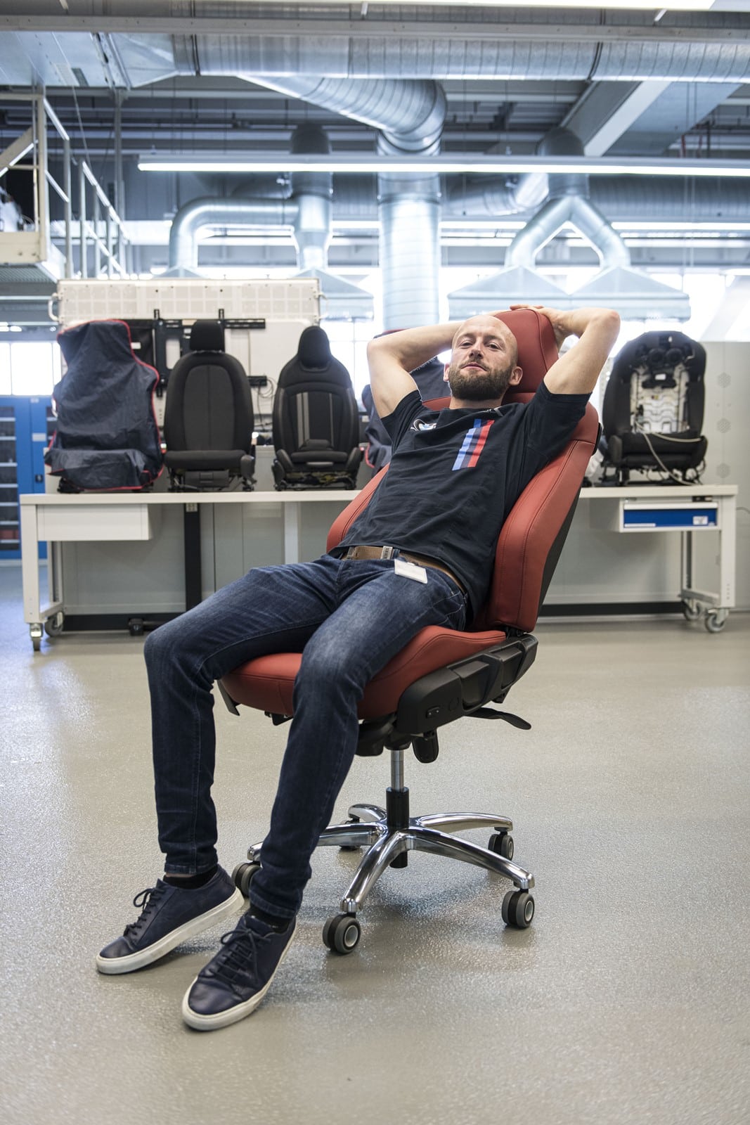 The seat of a BMW M4 Competition as an office chair is the most
