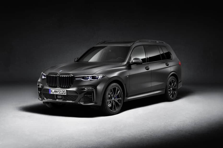 BMW X7 Dark Shadow Edition: 500 unidades muy especiales que se visten de negro