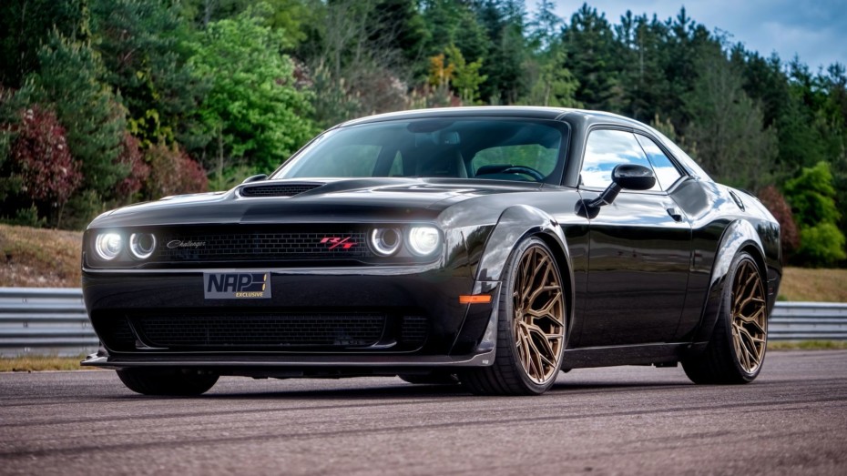 Con algunos ajustes y un nuevo escape, el Dodge Challenger R/T Scat Pack puede llegar a ser muy salvaje