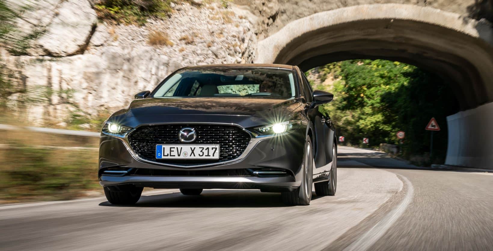 Precios del Mazda Mazda-3 nuevo en oferta para todos sus motores y acabados