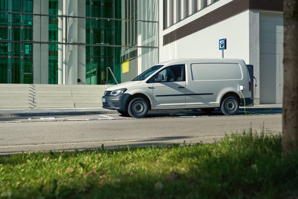 The 100% electric commercial range of VW and ABT already has a price: from € 37,700 PFF