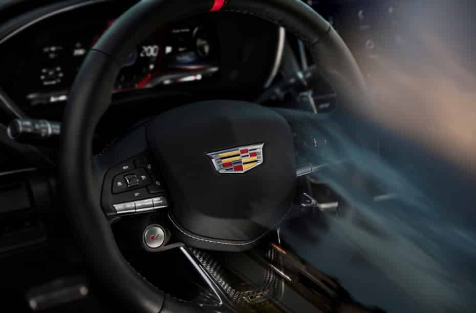 Nuevos detalles de los Cadillac CT4-V y CT5-V Blackwing: ¿Caja manual y una punta de 322 km/h?