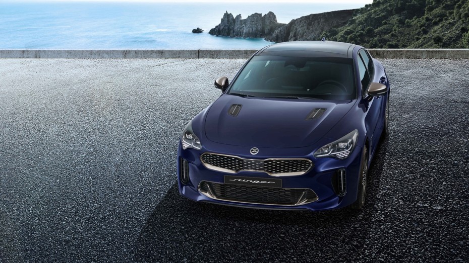 Kia nos muestra el restyling del Stinger y… ¡nos encanta!