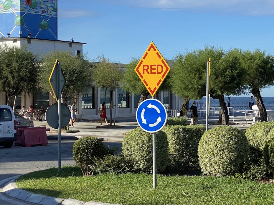 ¿Sabes qué significa esta señal? Sólo la encontrarás en una ciudad de España…
