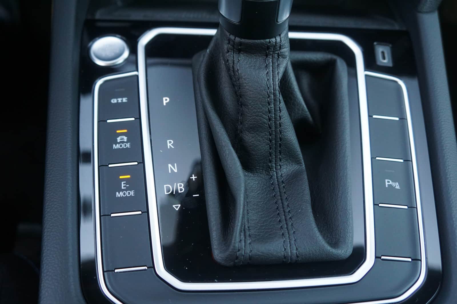 Prueba Volkswagen Passat GTE 218 CV DSG PHEV: Lo bueno se paga